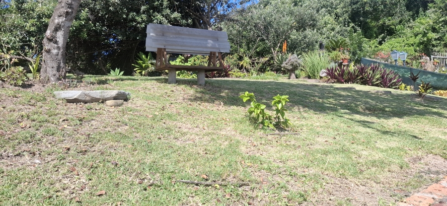 2 Bedroom Property for Sale in Queensberry Bay Eastern Cape